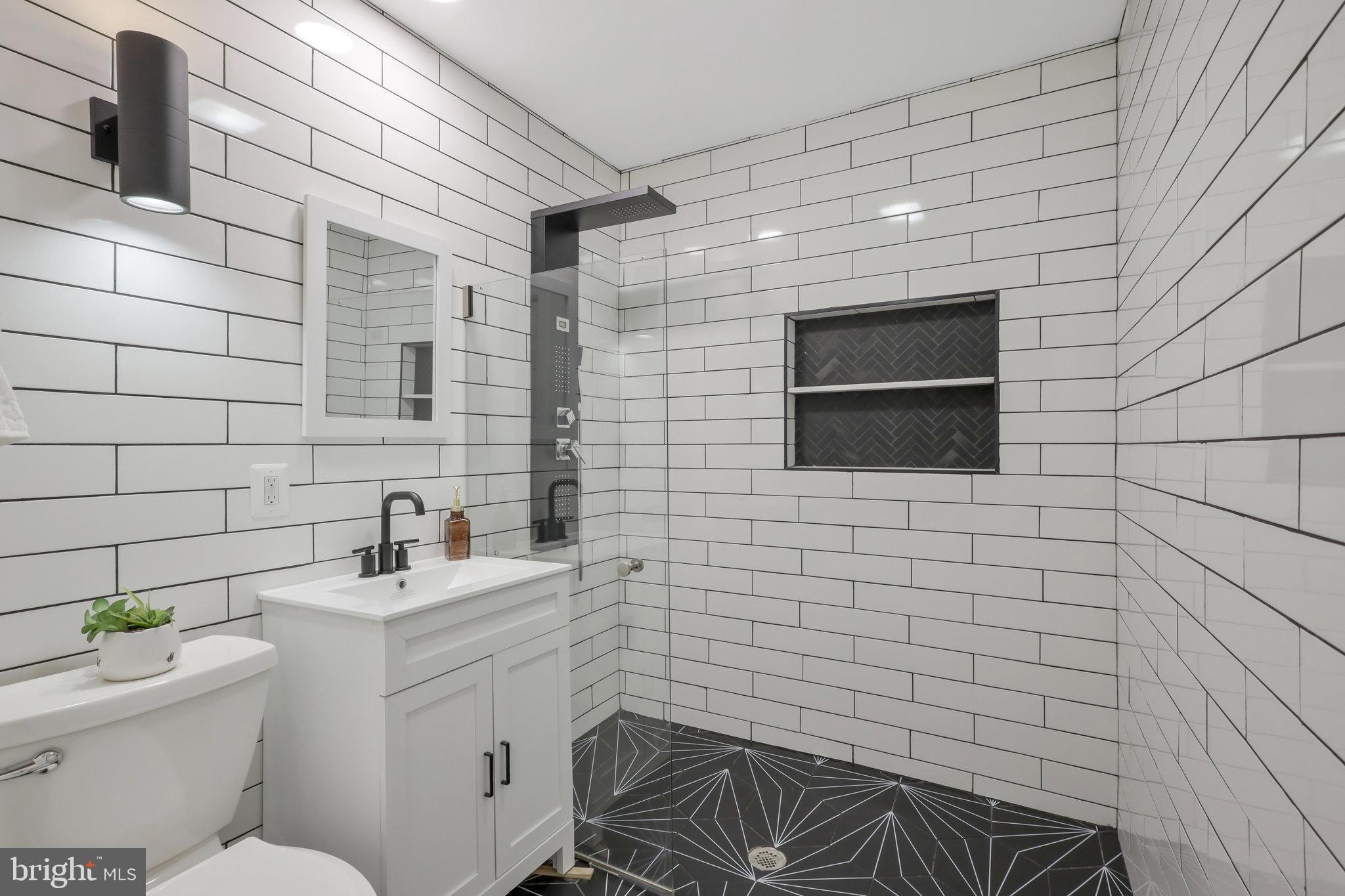 DOVER BALMORAL RIVERWOOD - Residential