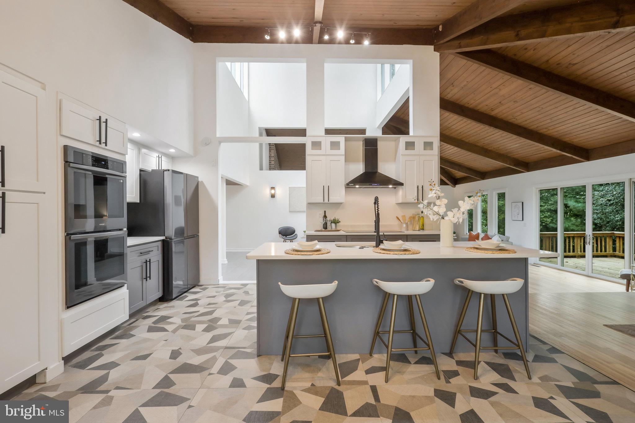 DOVER BALMORAL RIVERWOOD - Residential