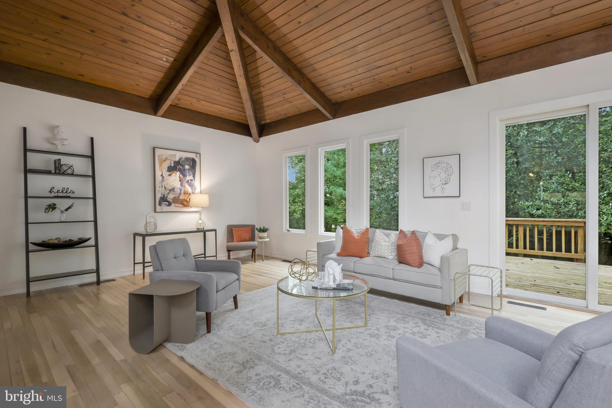 DOVER BALMORAL RIVERWOOD - Residential