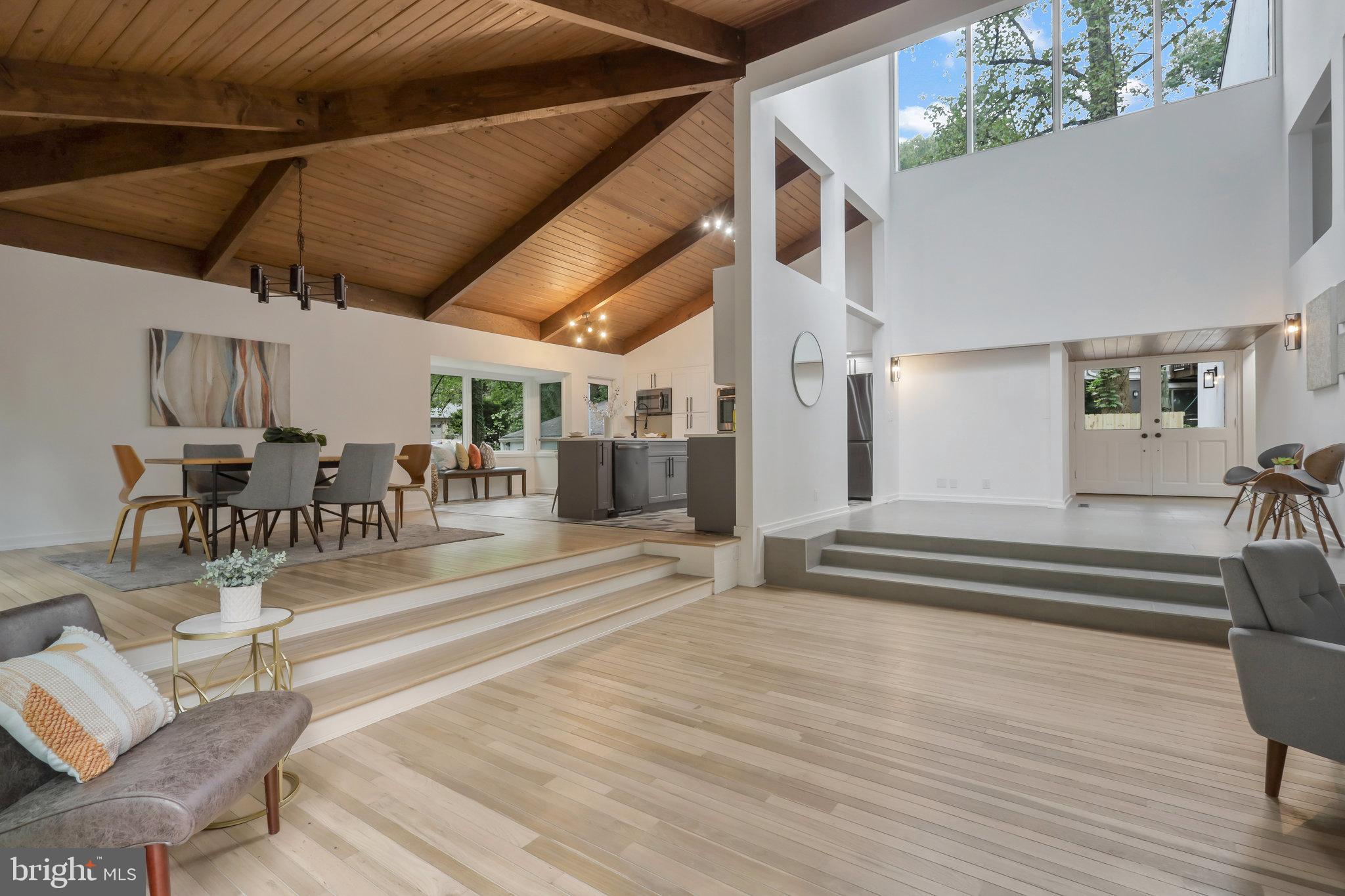 DOVER BALMORAL RIVERWOOD - Residential