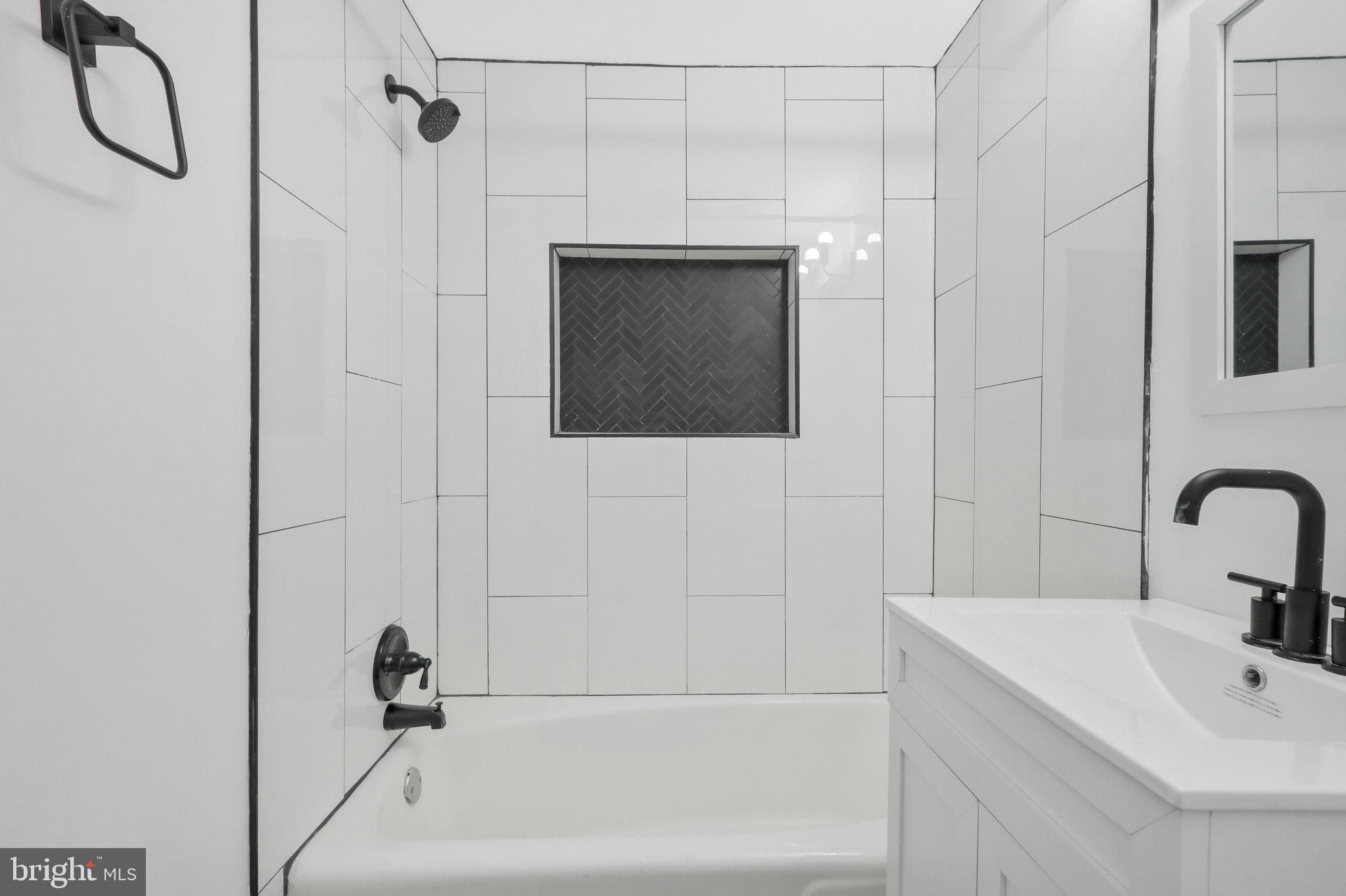 DOVER BALMORAL RIVERWOOD - Residential