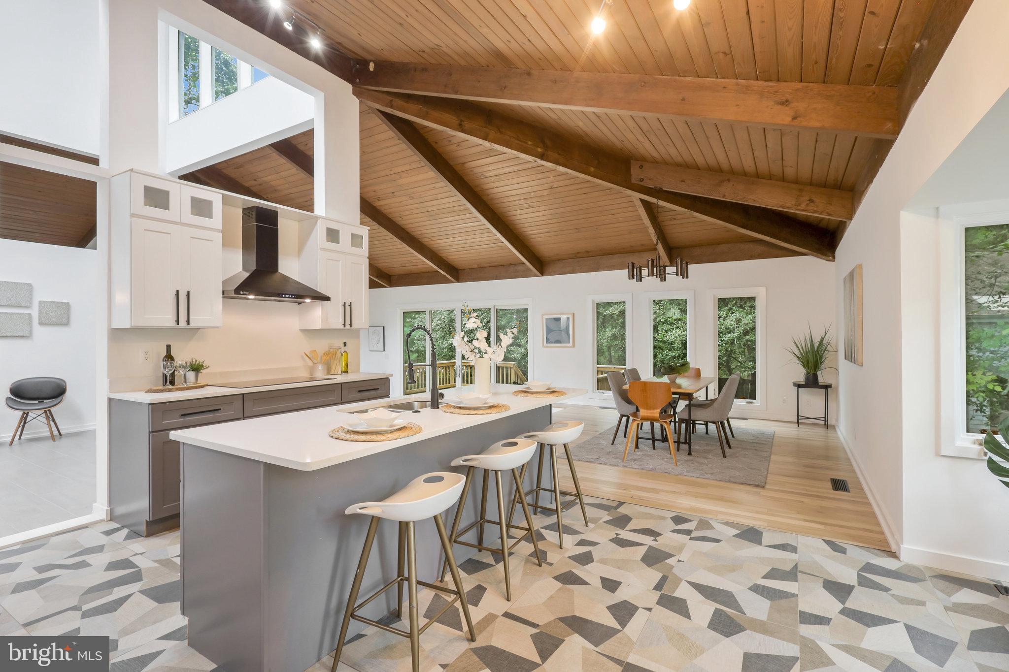 DOVER BALMORAL RIVERWOOD - Residential