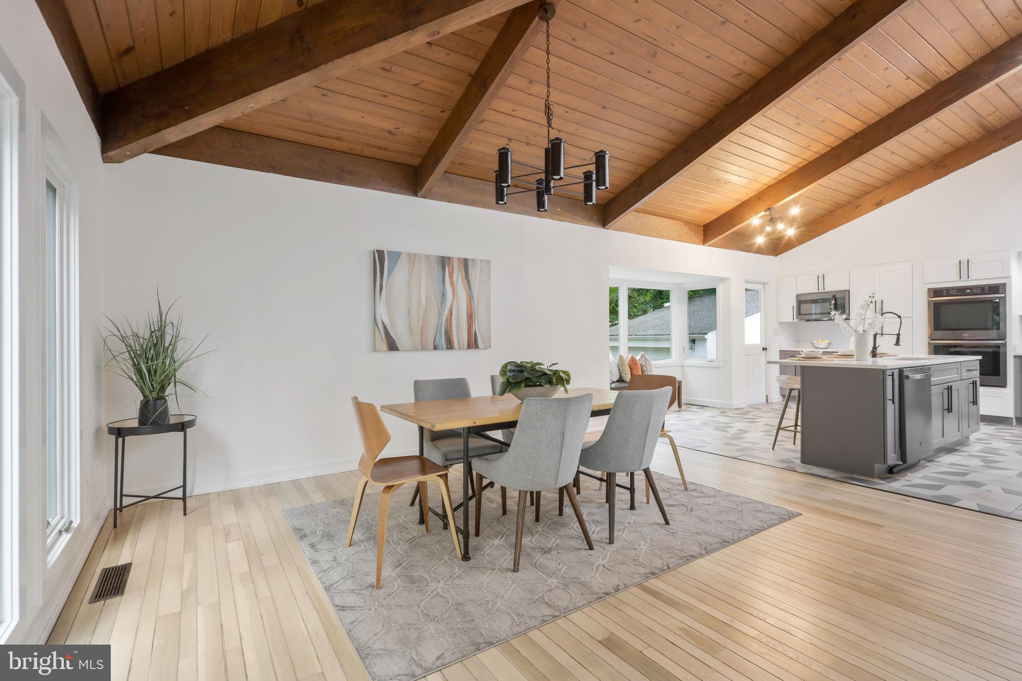 DOVER BALMORAL RIVERWOOD - Residential