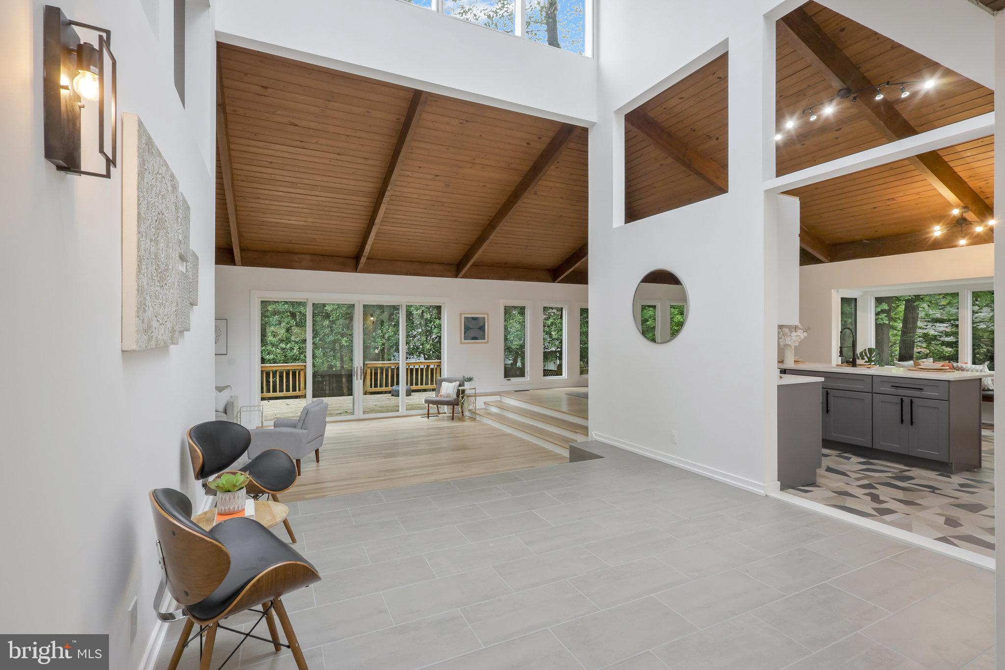 DOVER BALMORAL RIVERWOOD - Residential