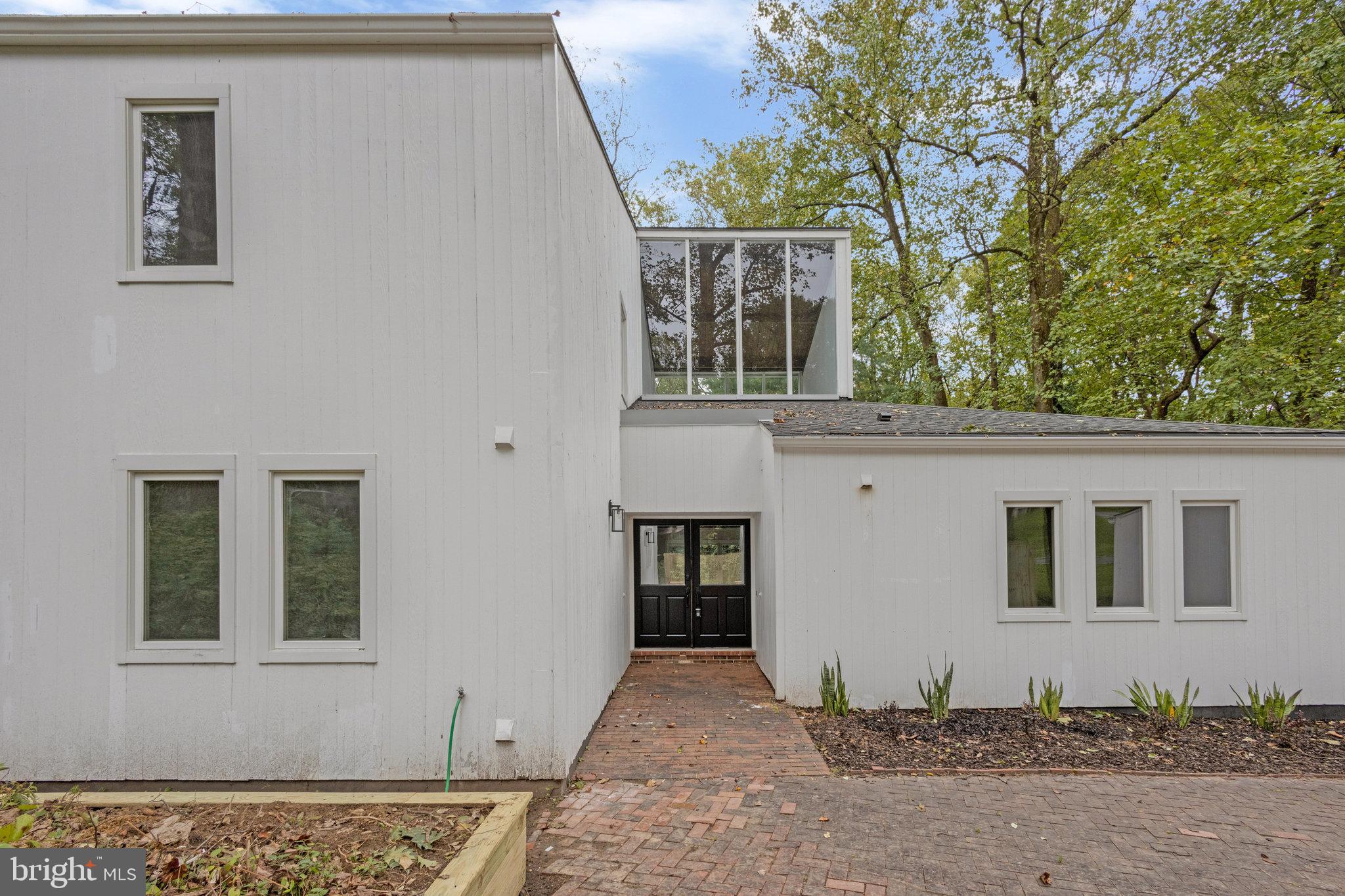 DOVER BALMORAL RIVERWOOD - Residential