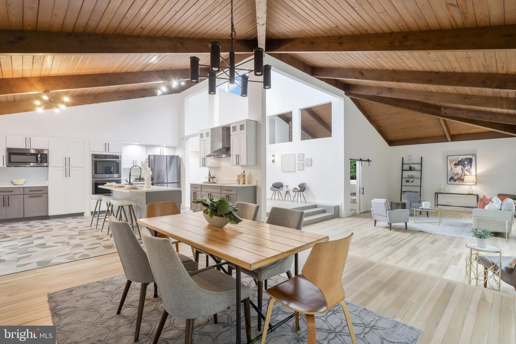 DOVER BALMORAL RIVERWOOD - Residential