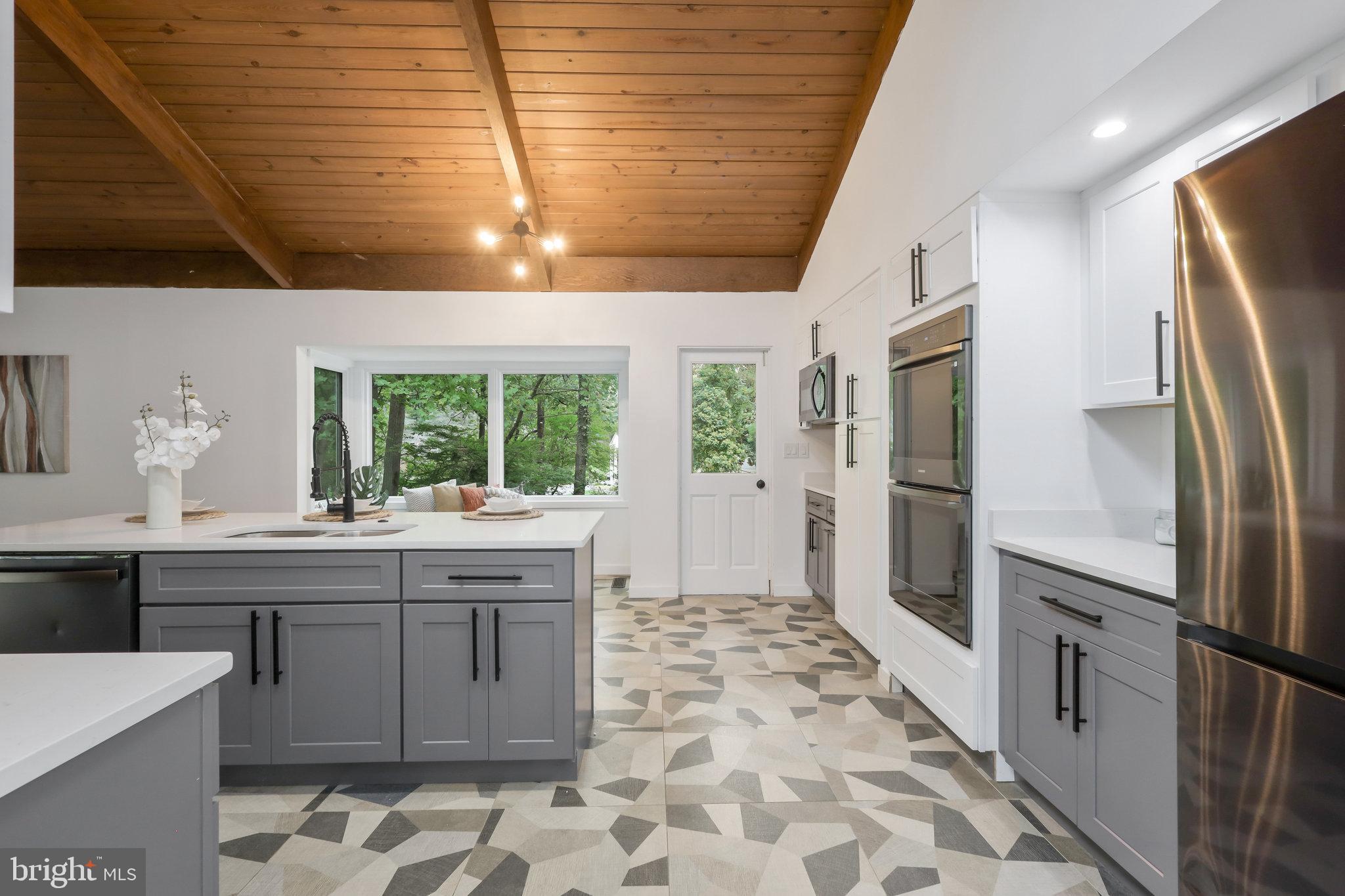 DOVER BALMORAL RIVERWOOD - Residential