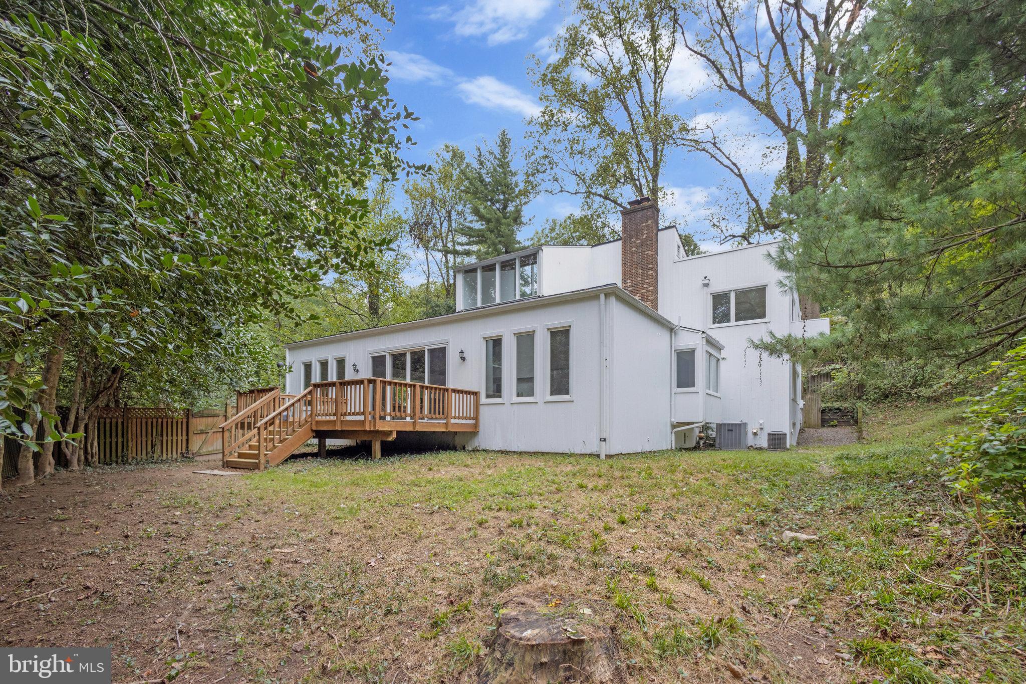 DOVER BALMORAL RIVERWOOD - Residential