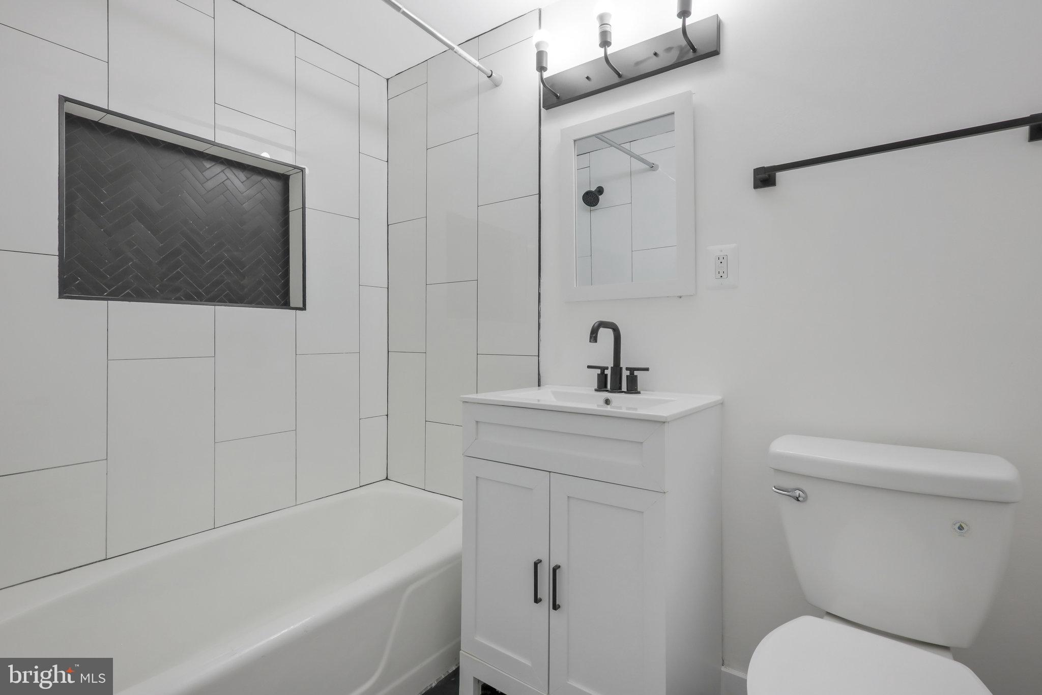 DOVER BALMORAL RIVERWOOD - Residential