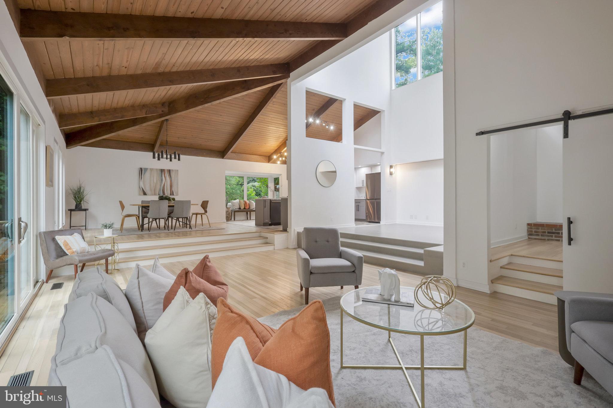 DOVER BALMORAL RIVERWOOD - Residential