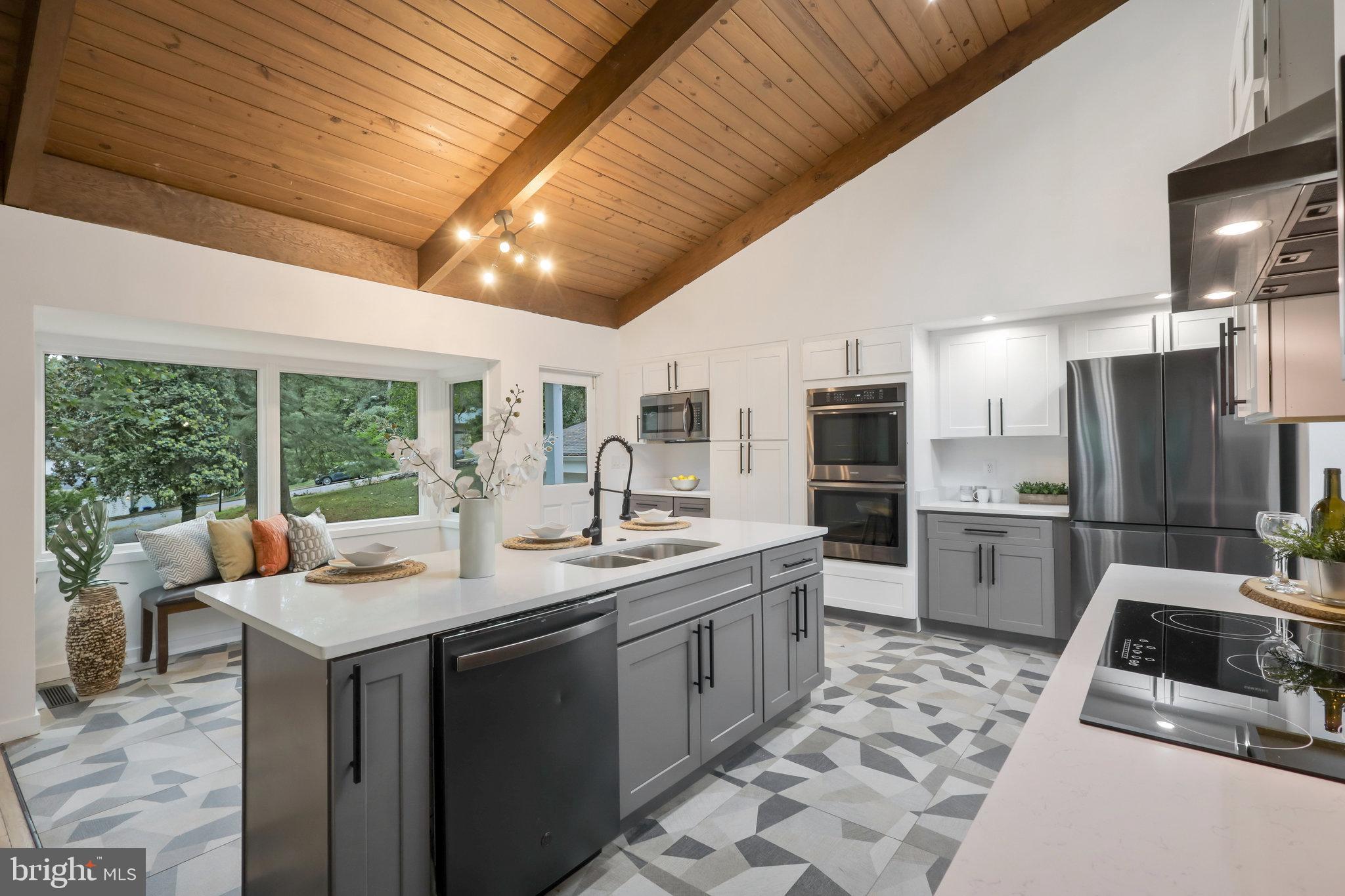 DOVER BALMORAL RIVERWOOD - Residential