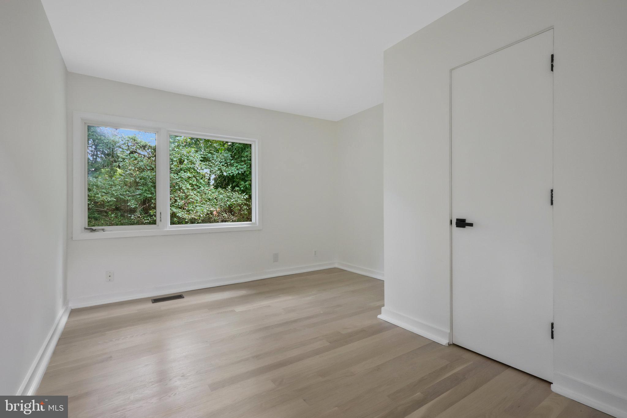 DOVER BALMORAL RIVERWOOD - Residential