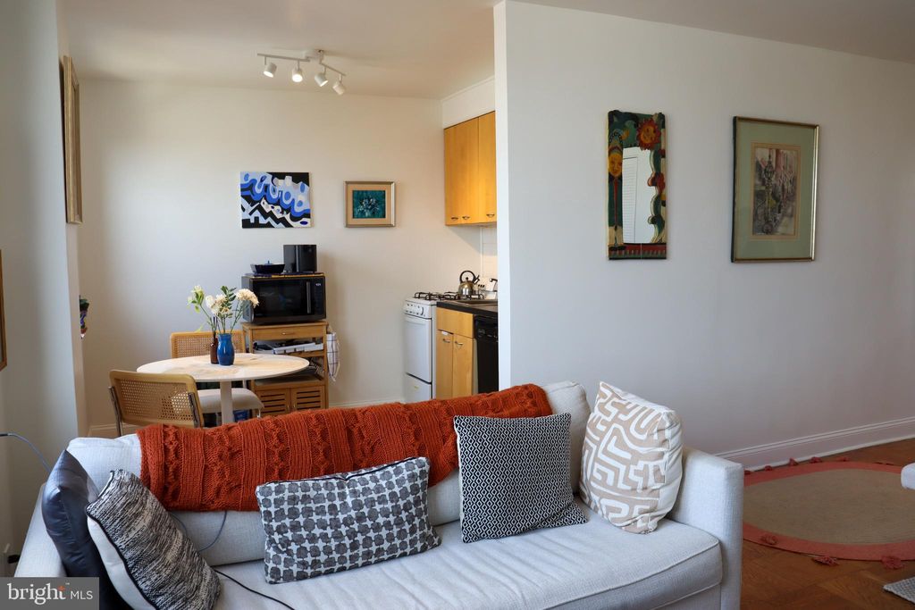 Photo of 2601 - 00 Pennsylvania Avenue #613, PHILADELPHIA, PA 19130 (MLS # PAPH2554626)