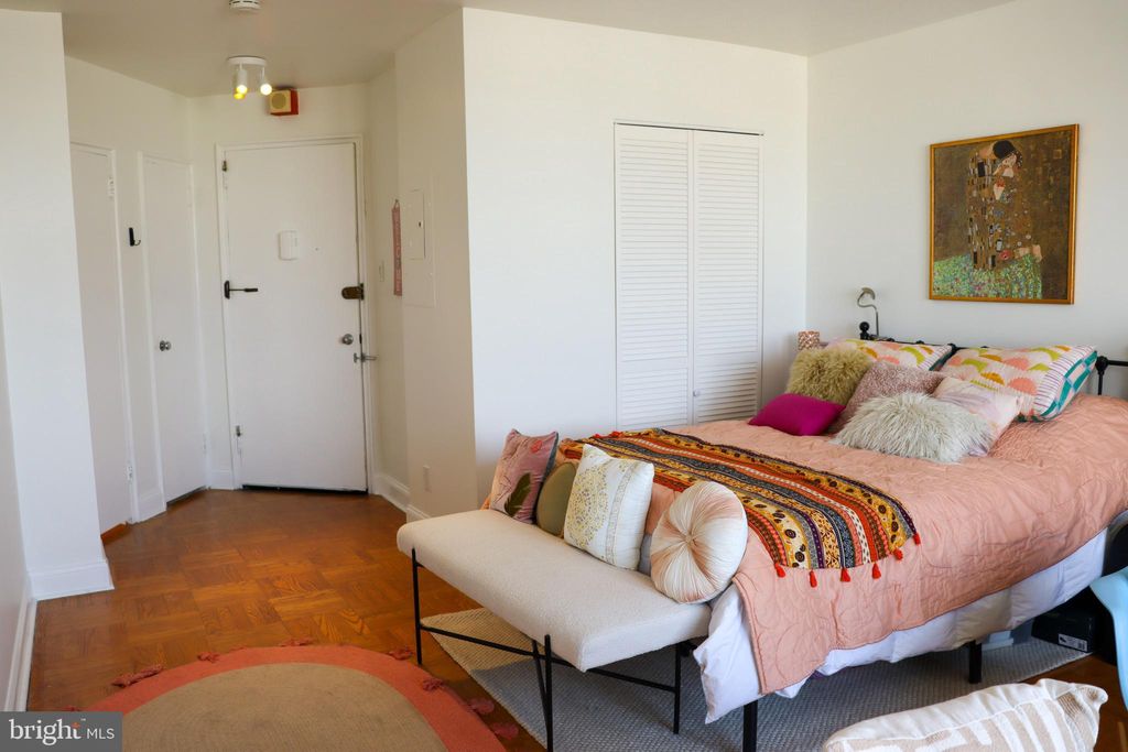 Photo of 2601 - 00 Pennsylvania Avenue #613, PHILADELPHIA, PA 19130 (MLS # PAPH2554626)