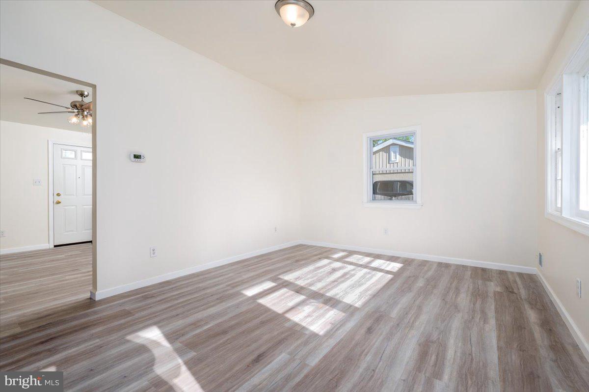 CEDARHURST - Residential