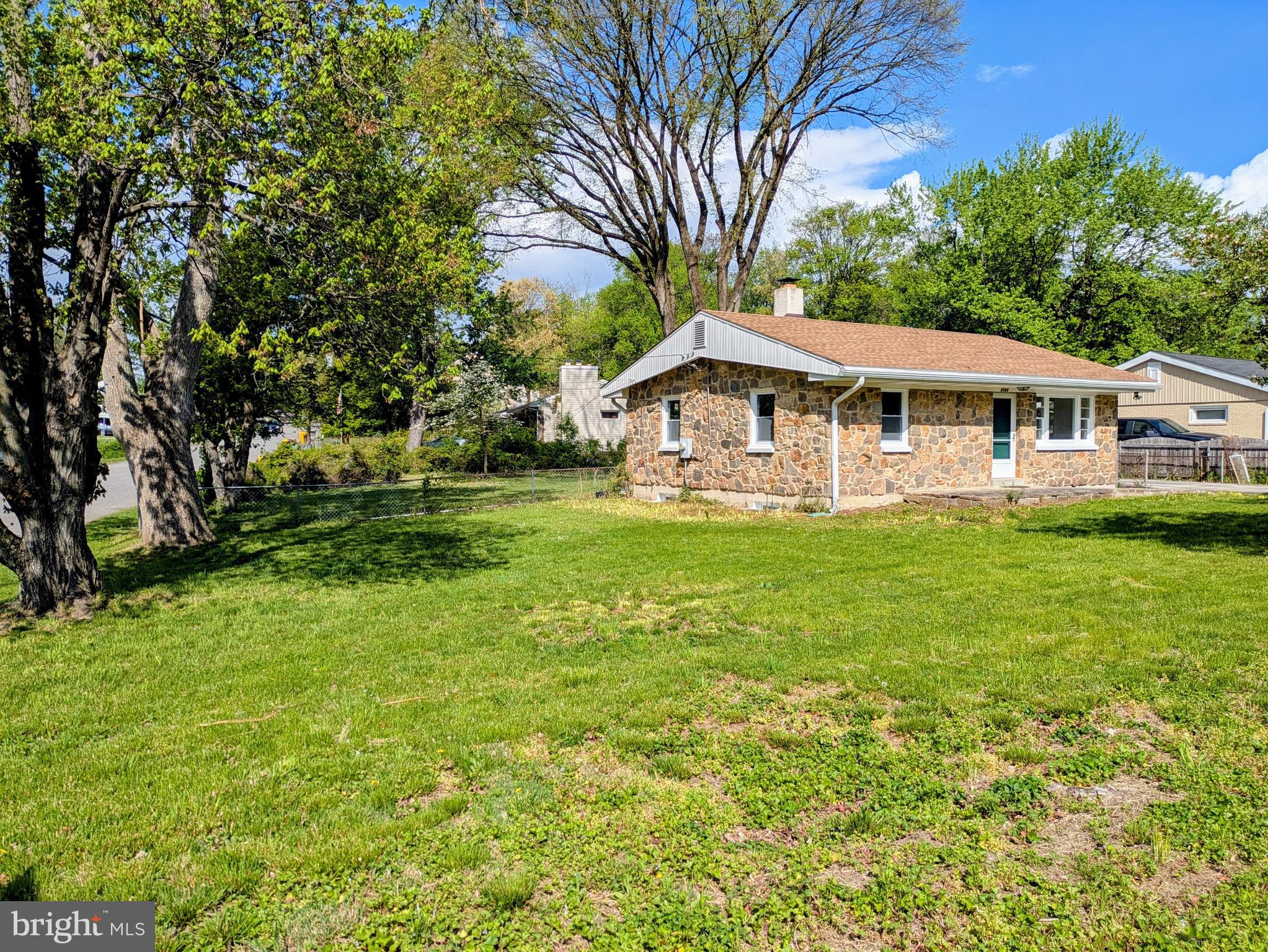 CEDARHURST - Residential