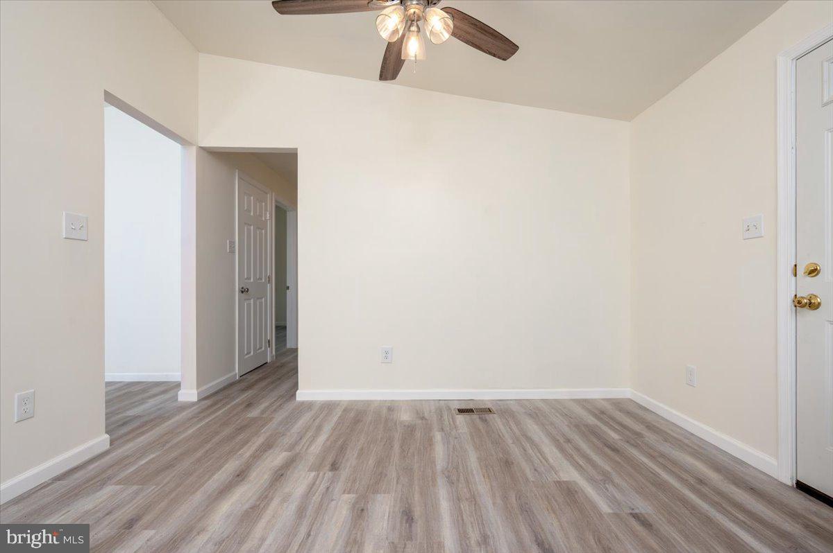 CEDARHURST - Residential