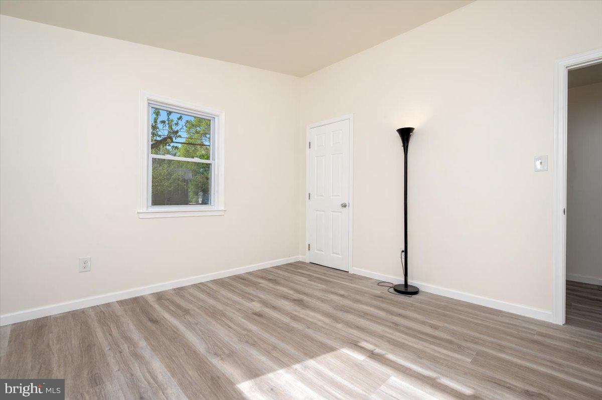 CEDARHURST - Residential