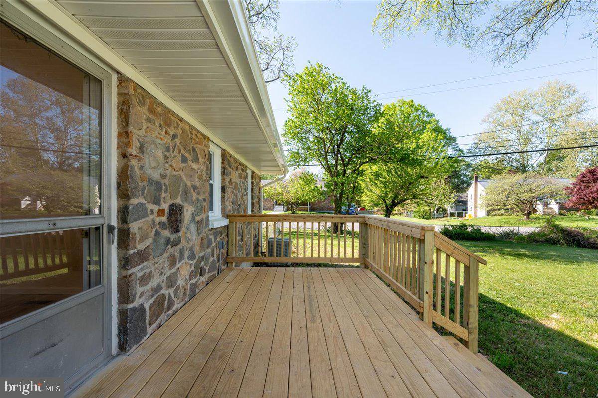 CEDARHURST - Residential