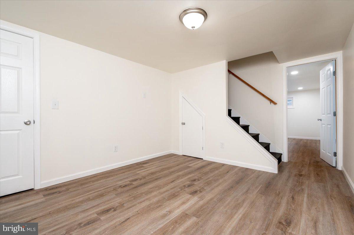 CEDARHURST - Residential