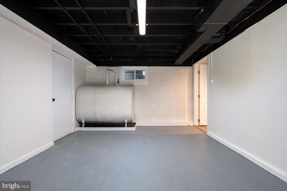 CEDARHURST - Residential