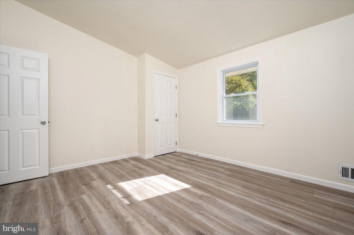 CEDARHURST - Residential