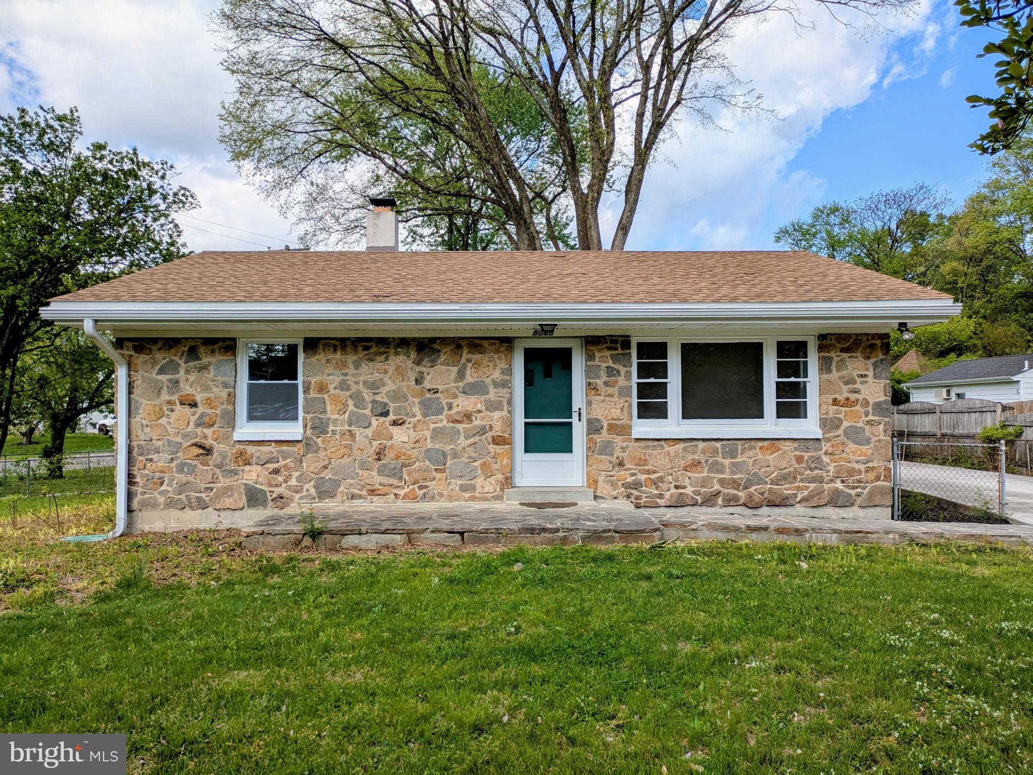 CEDARHURST - Residential