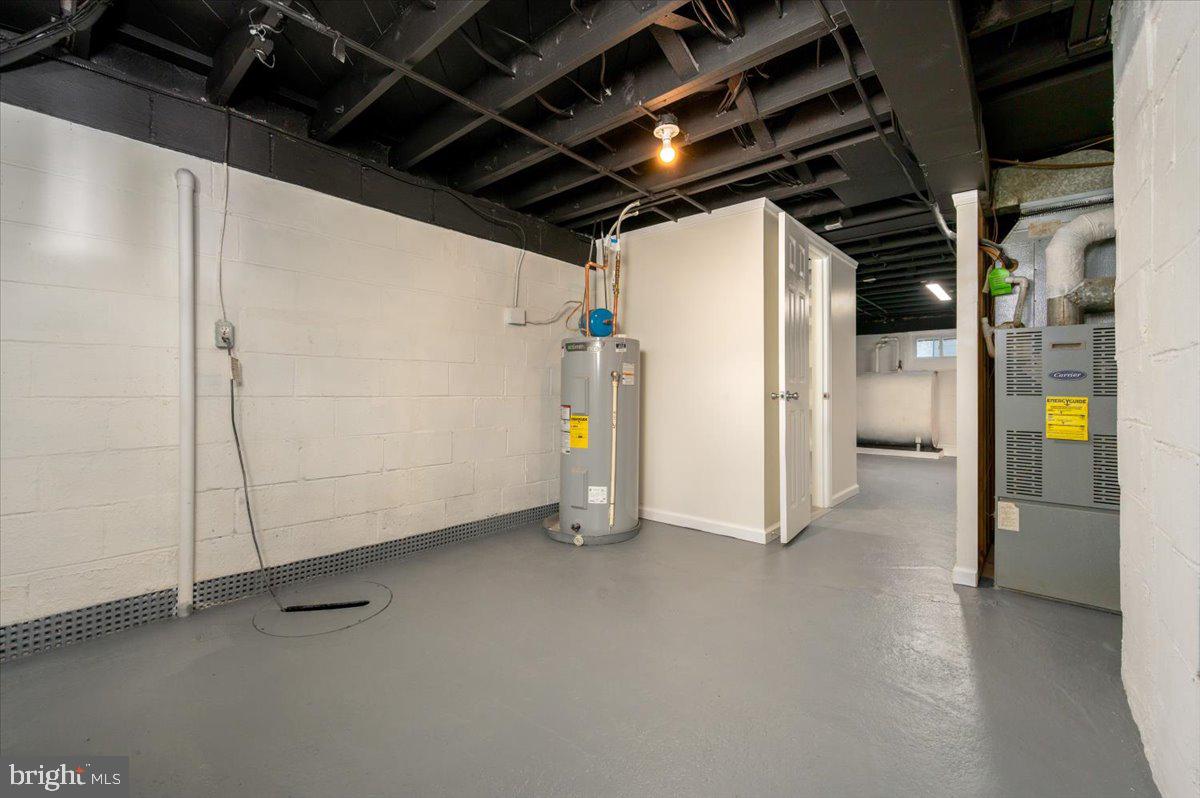 CEDARHURST - Residential