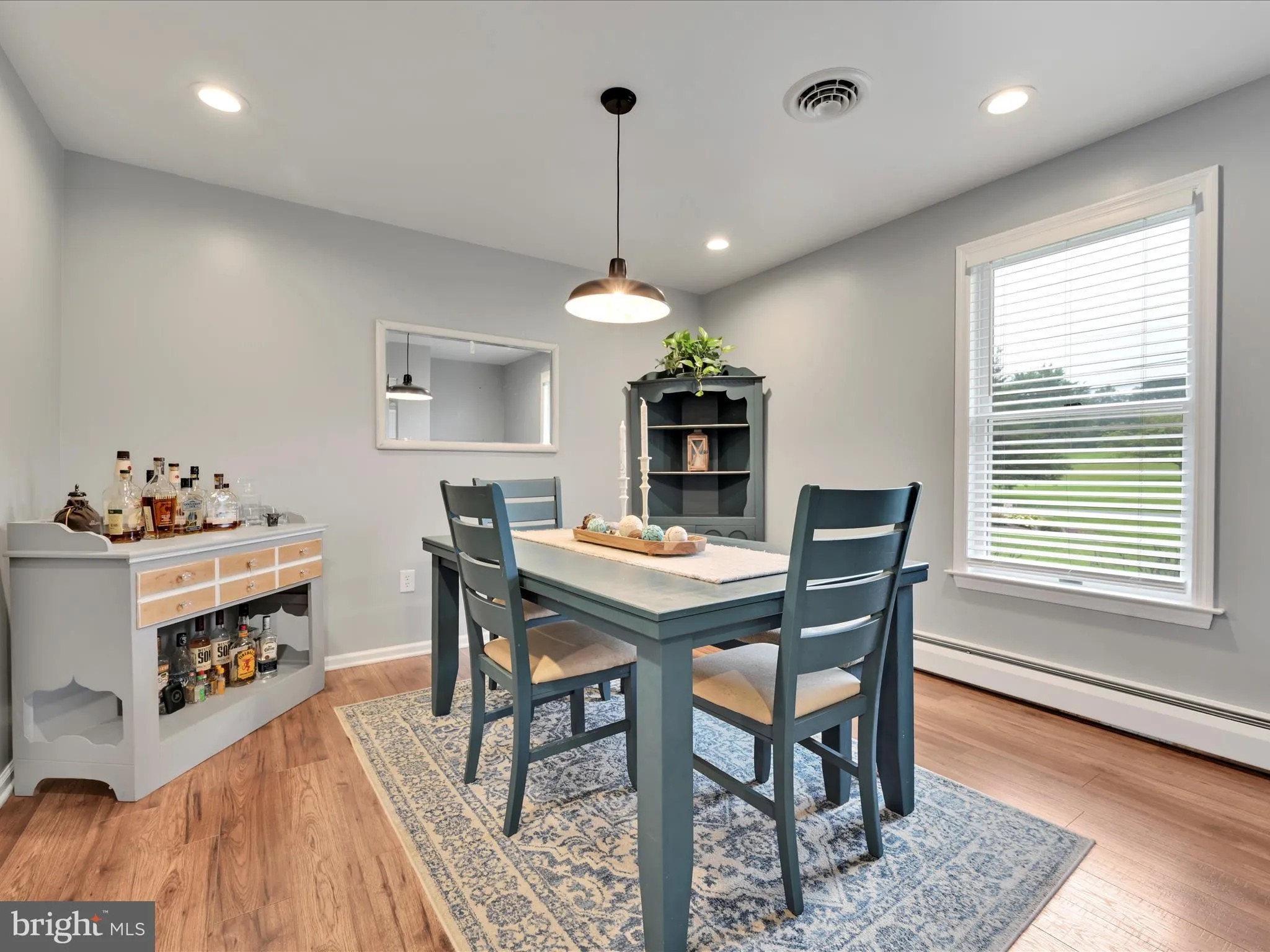 Auburn, Pennsylvania 17922, United States, 3 Bedrooms Bedrooms, ,2 BathroomsBathrooms,Residential,Pending,185464