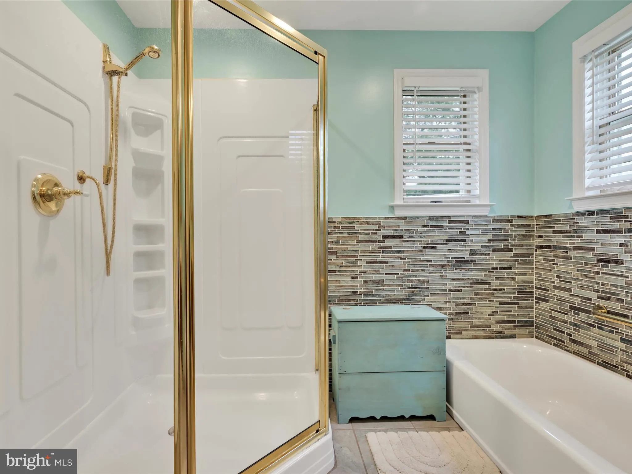 Auburn, Pennsylvania 17922, United States, 3 Bedrooms Bedrooms, ,2 BathroomsBathrooms,Residential,Pending,185464