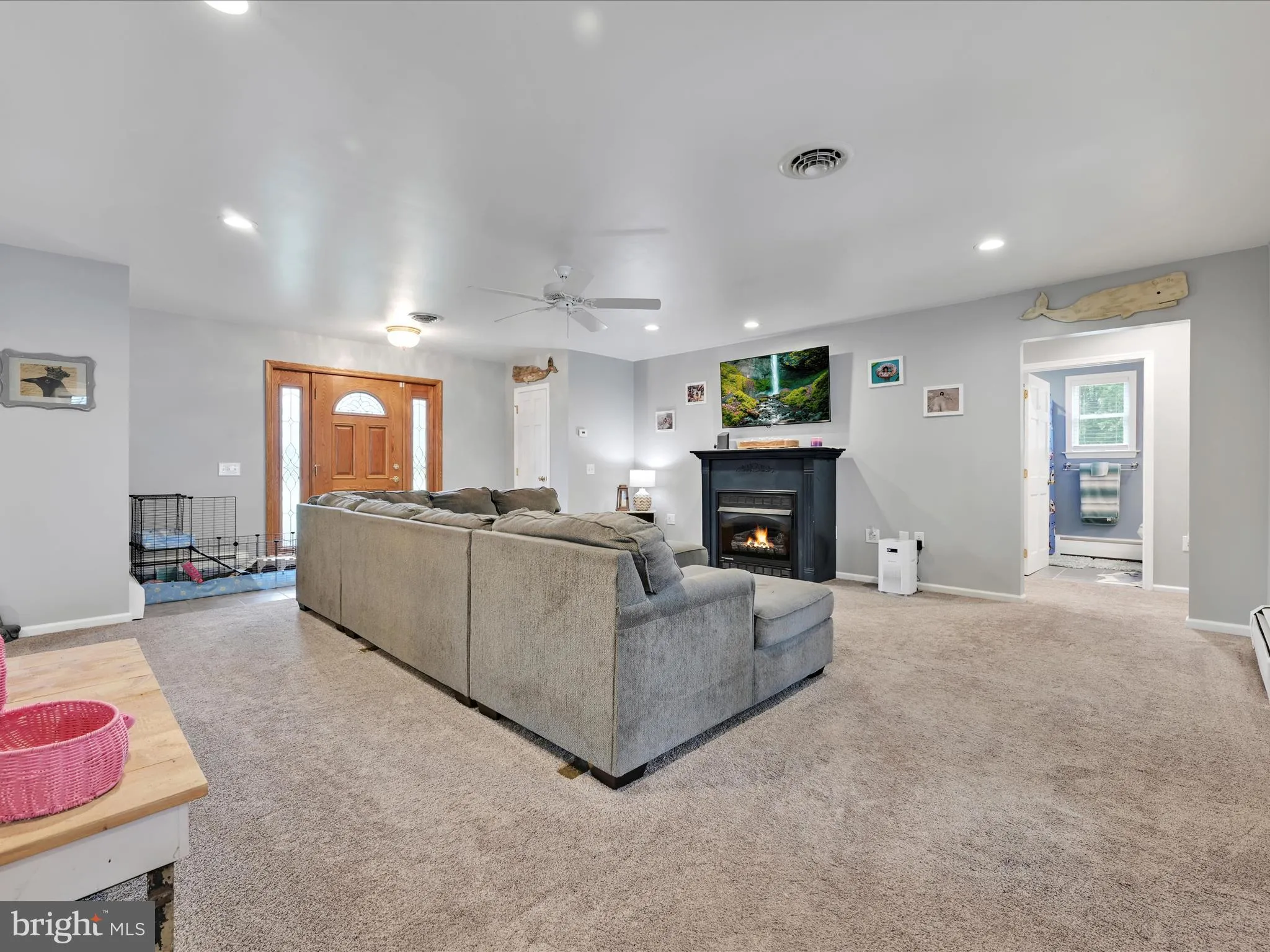 Auburn, Pennsylvania 17922, United States, 3 Bedrooms Bedrooms, ,2 BathroomsBathrooms,Residential,Pending,185464