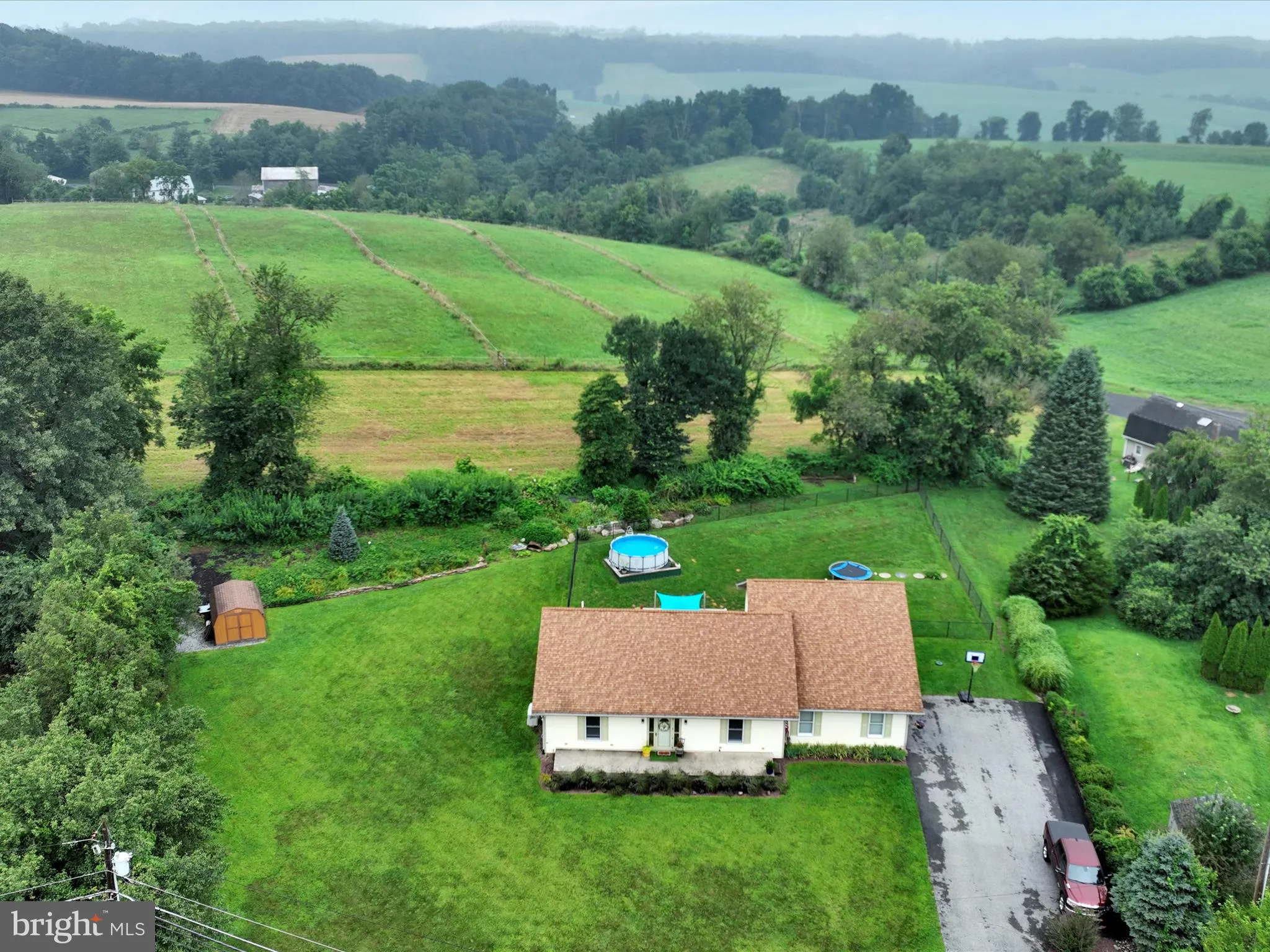 Auburn, Pennsylvania 17922, United States, 3 Bedrooms Bedrooms, ,2 BathroomsBathrooms,Residential,Pending,185464