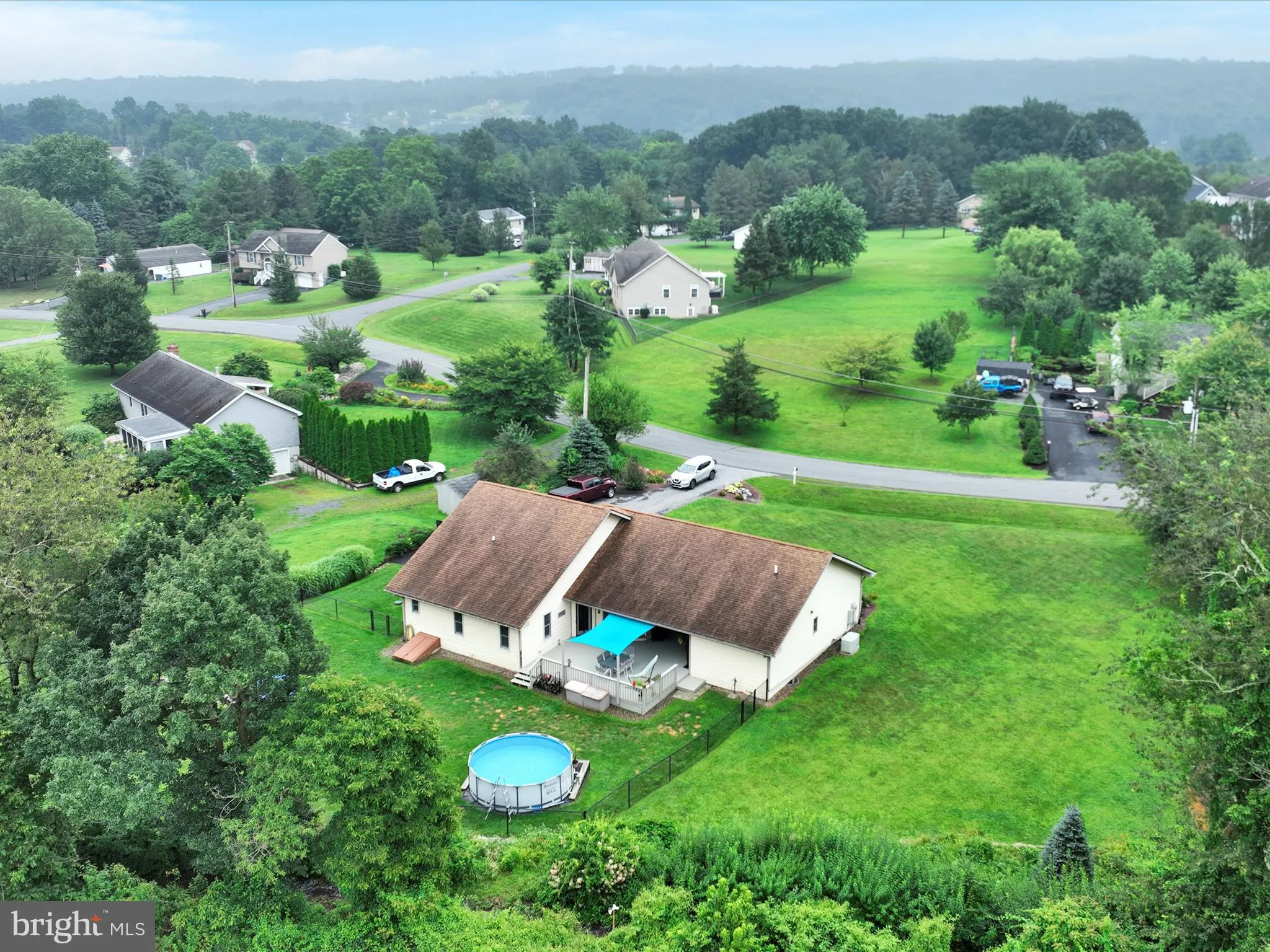 Auburn, Pennsylvania 17922, United States, 3 Bedrooms Bedrooms, ,2 BathroomsBathrooms,Residential,Pending,185464