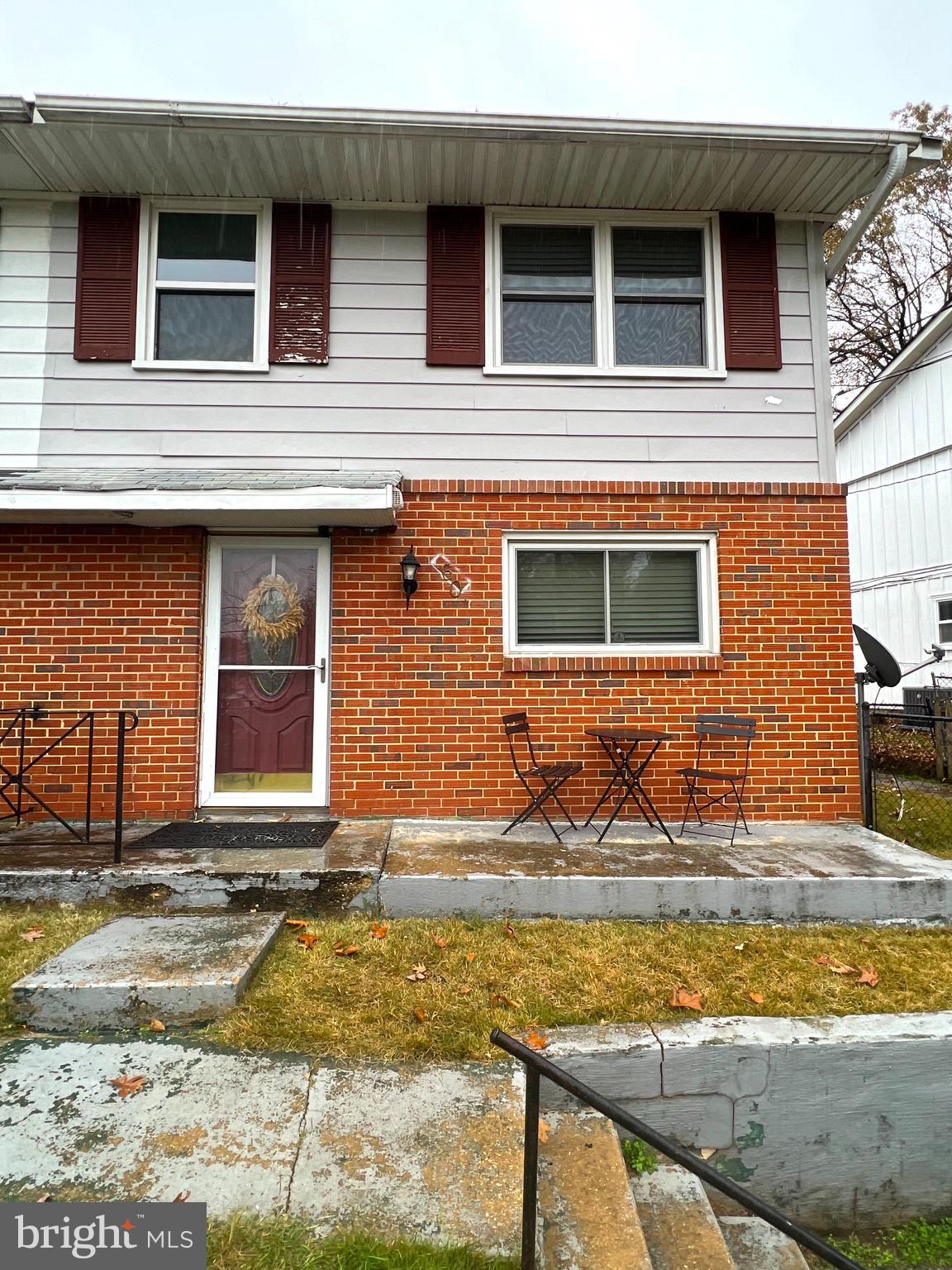 HOLLY PARK - Residential