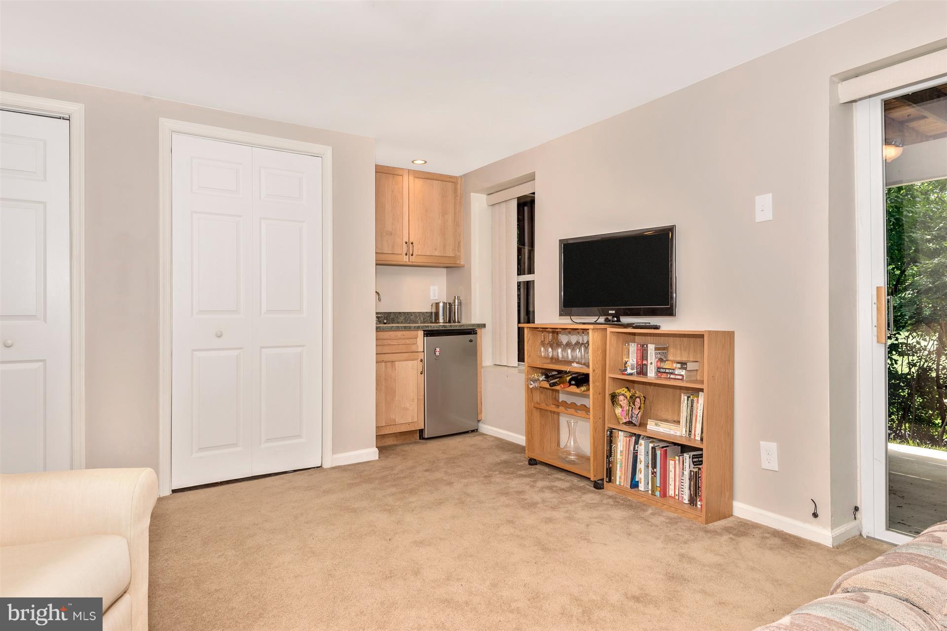 VILLAGE OF KINGS CONTRIVANCE - Residential