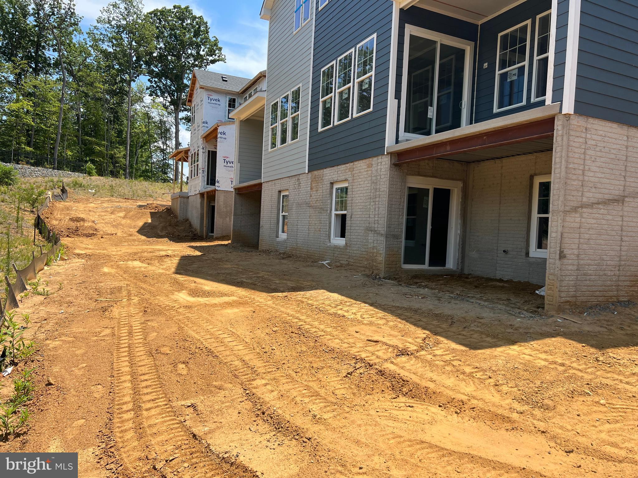 POTOMAC SHORES - Residential