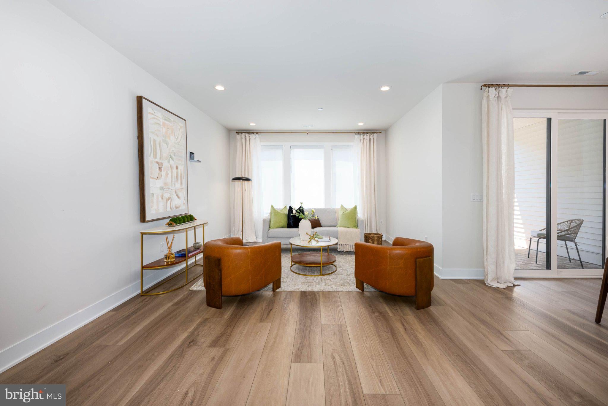 305 MANION ALLEY