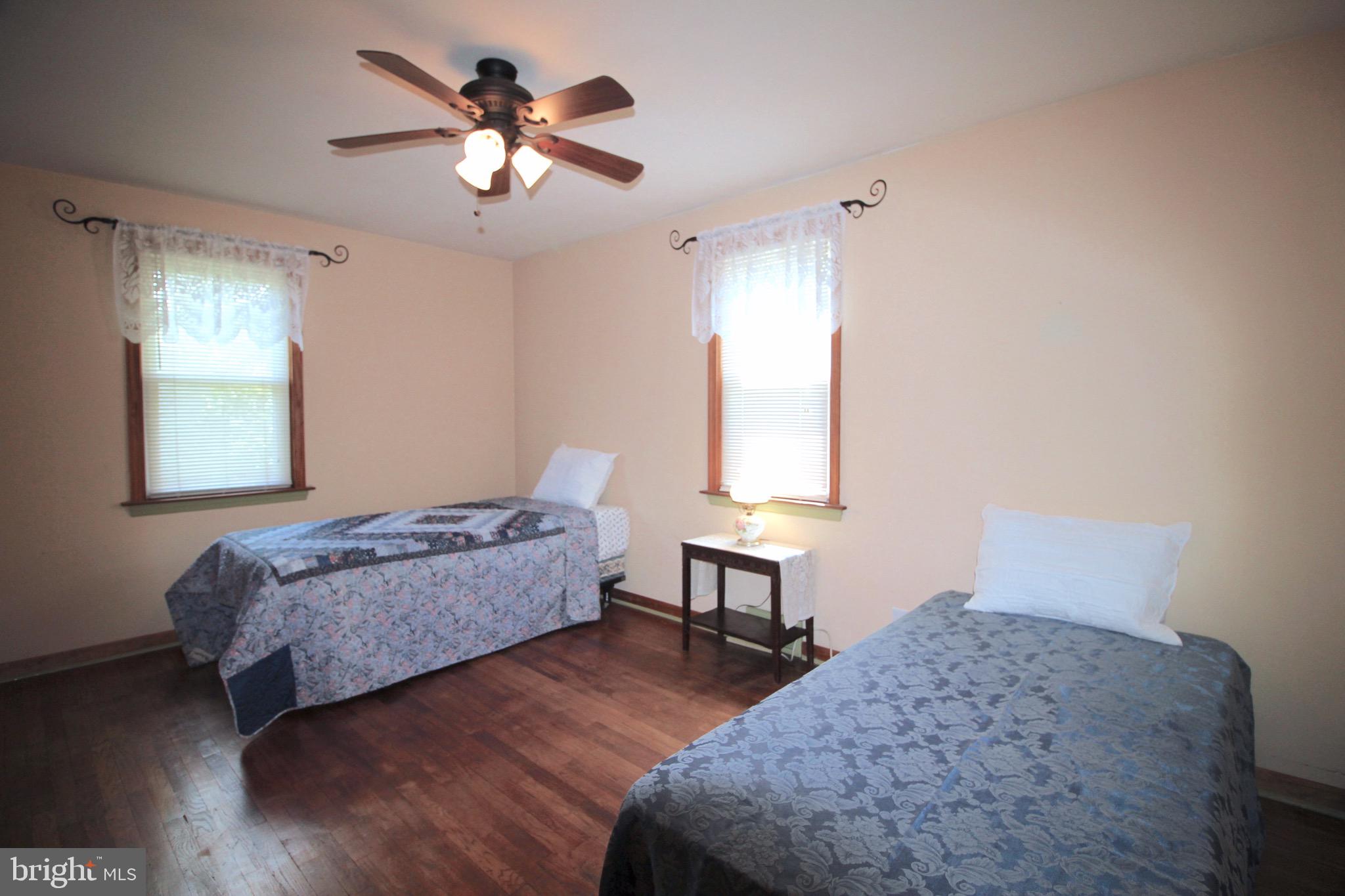 ROSEDALE - Residential