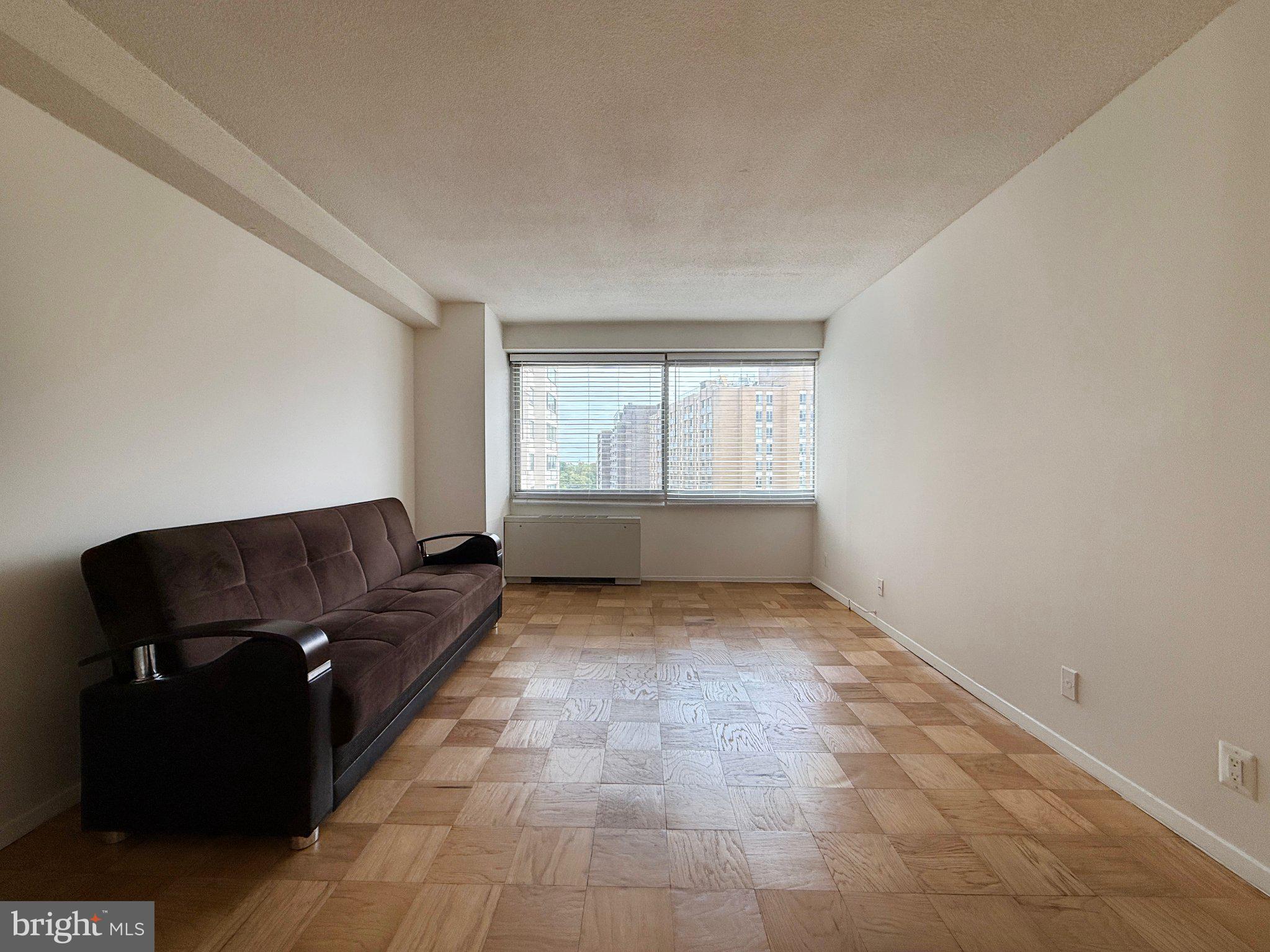 4515 WILLARD AVENUE 2018S