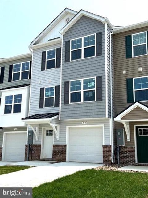 Townhouse For Sale - 163 Olga Drive<br/> Berkeley County, MARTINSBURG, WV 25403