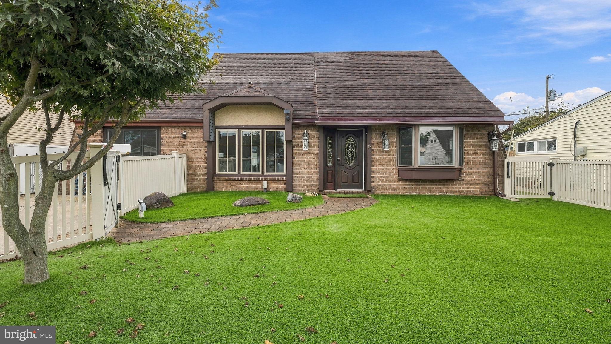 17 JOLLY LANE