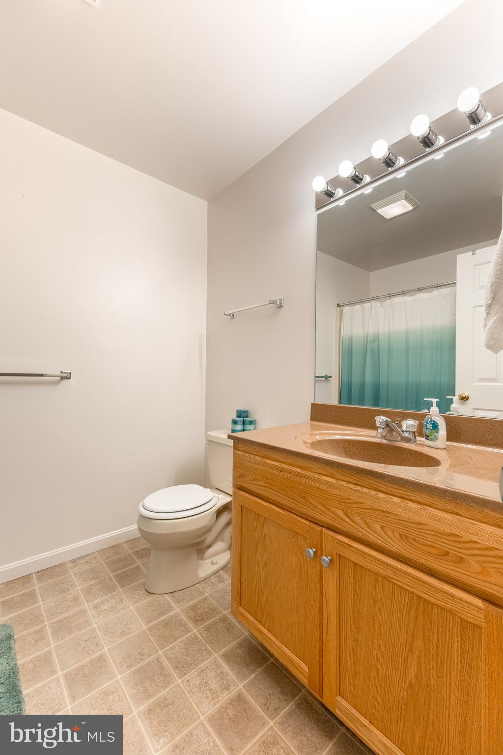 PLEASANT HILLS - Residential