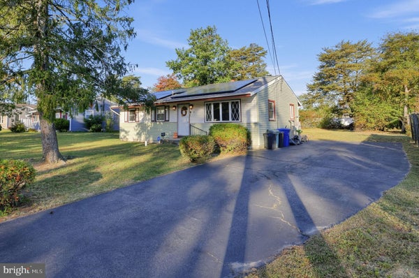 410 MAGNOLIA RD, MOUNT LAUREL, NJ 08054 - Image 21ee786ec0c4e5d466b7d1c1c037cfbd/4150861789