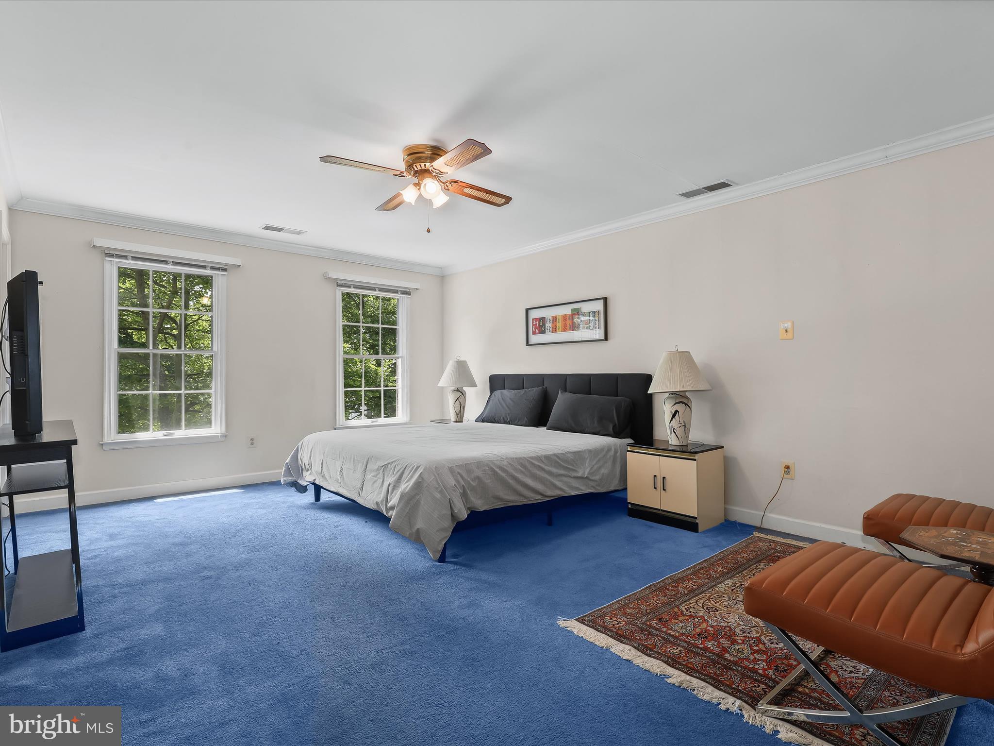 BURLEIGH MANOR - Residential