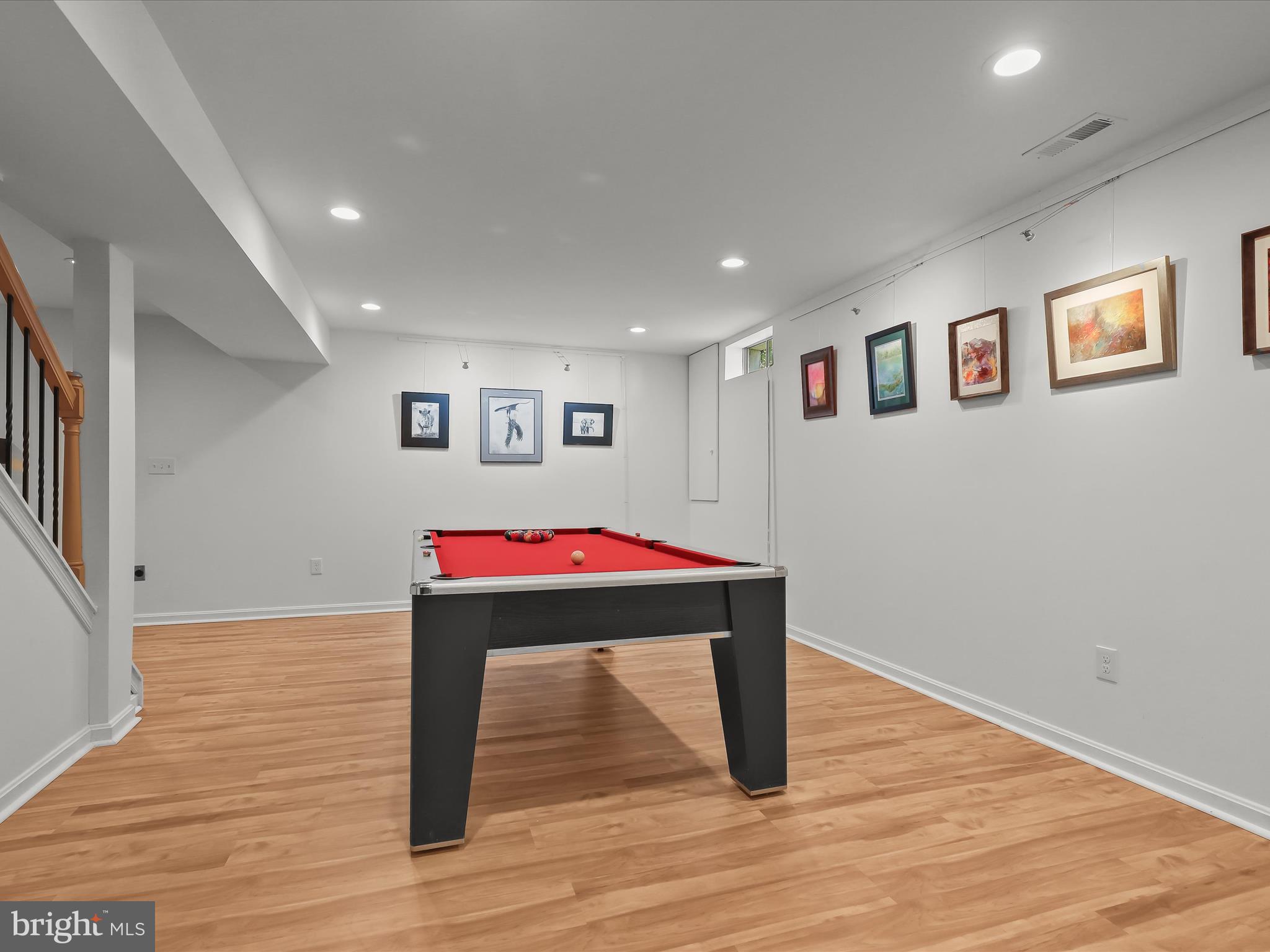 BURLEIGH MANOR - Residential