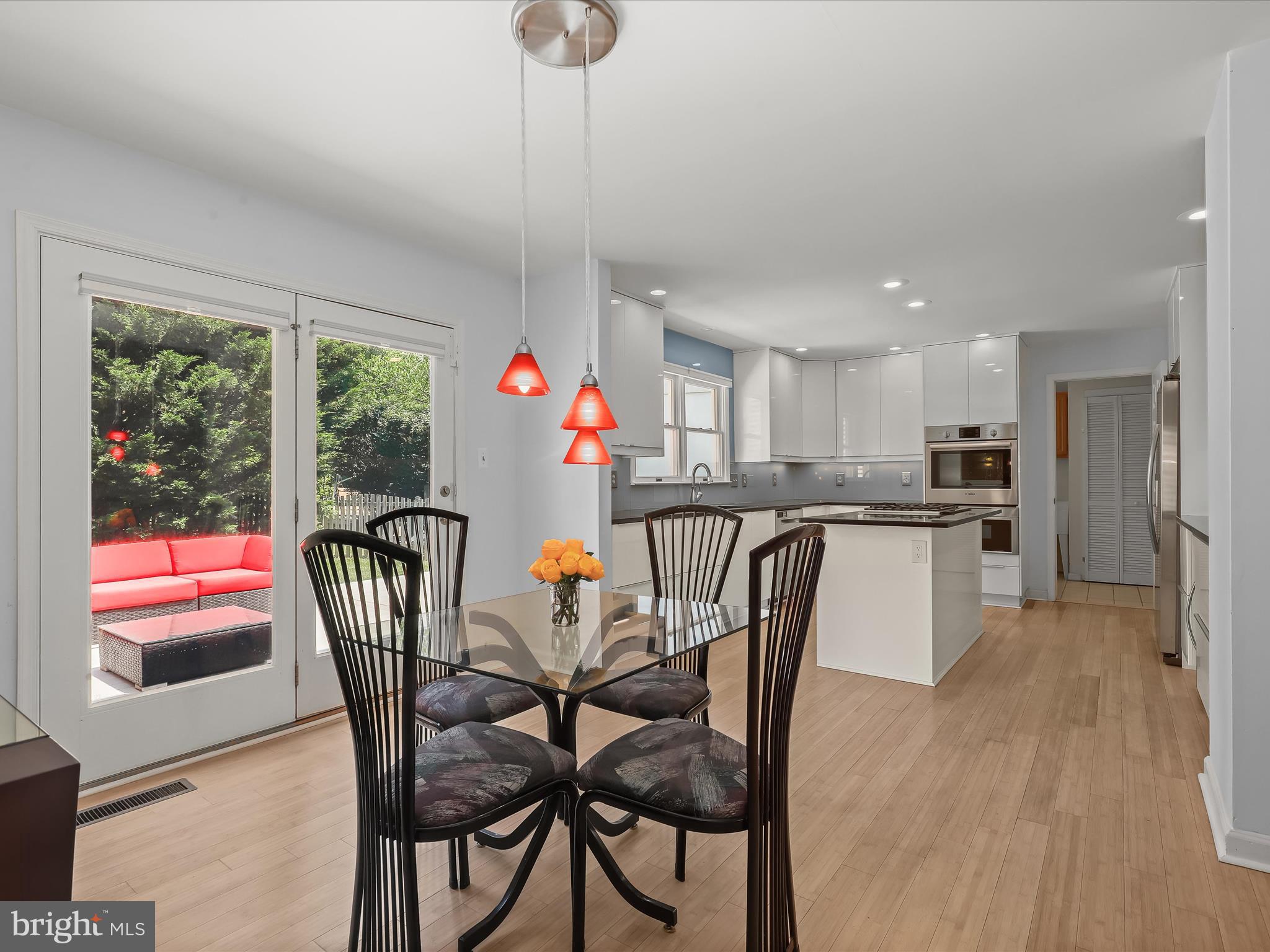 BURLEIGH MANOR - Residential