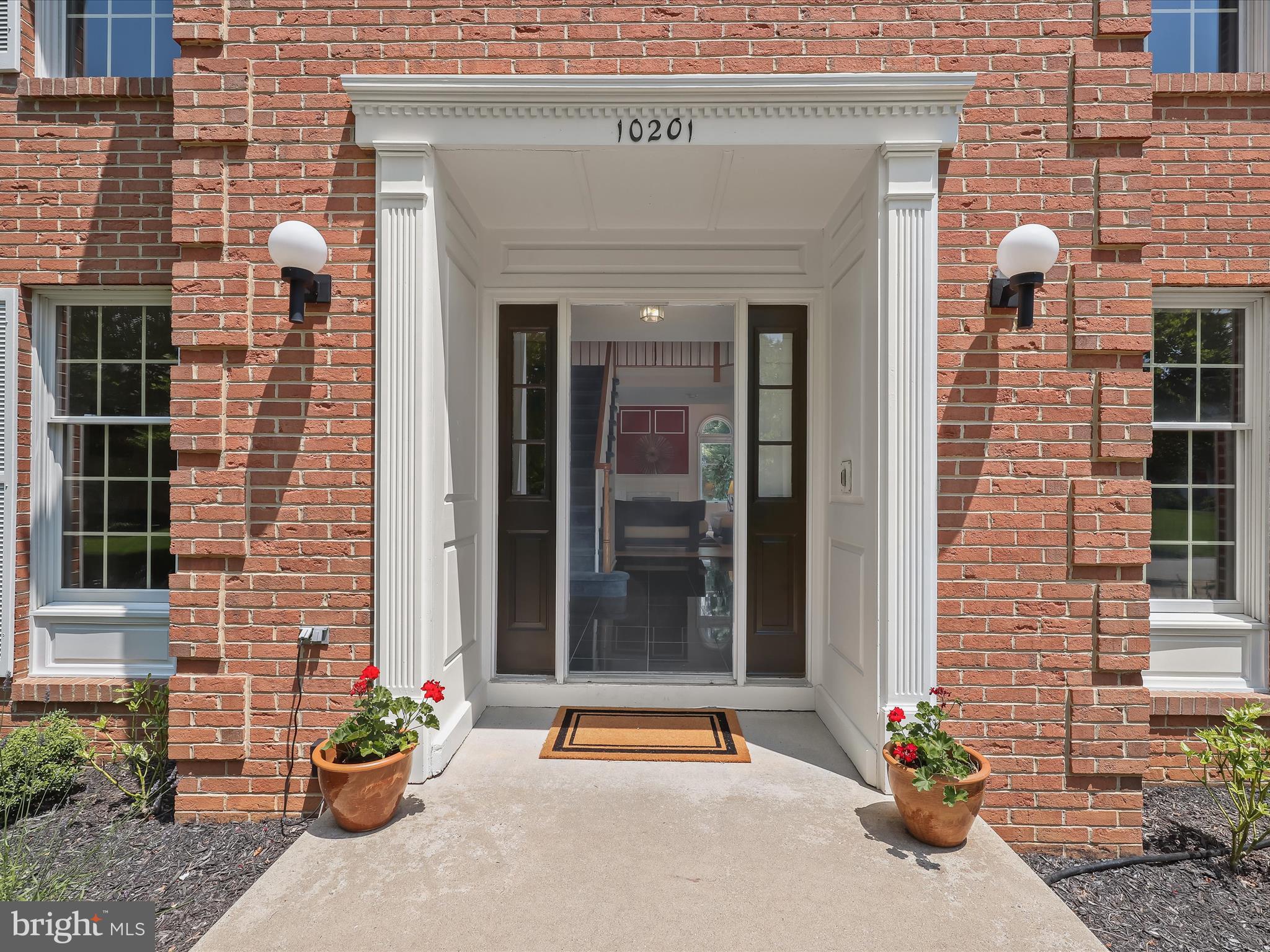 BURLEIGH MANOR - Residential