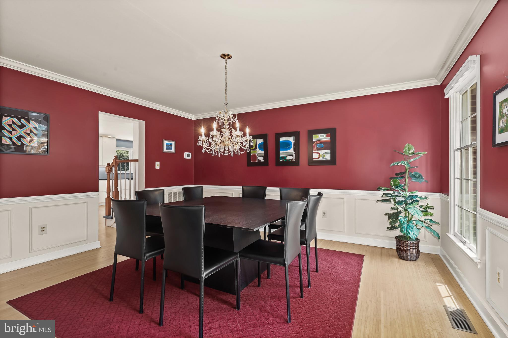 BURLEIGH MANOR - Residential