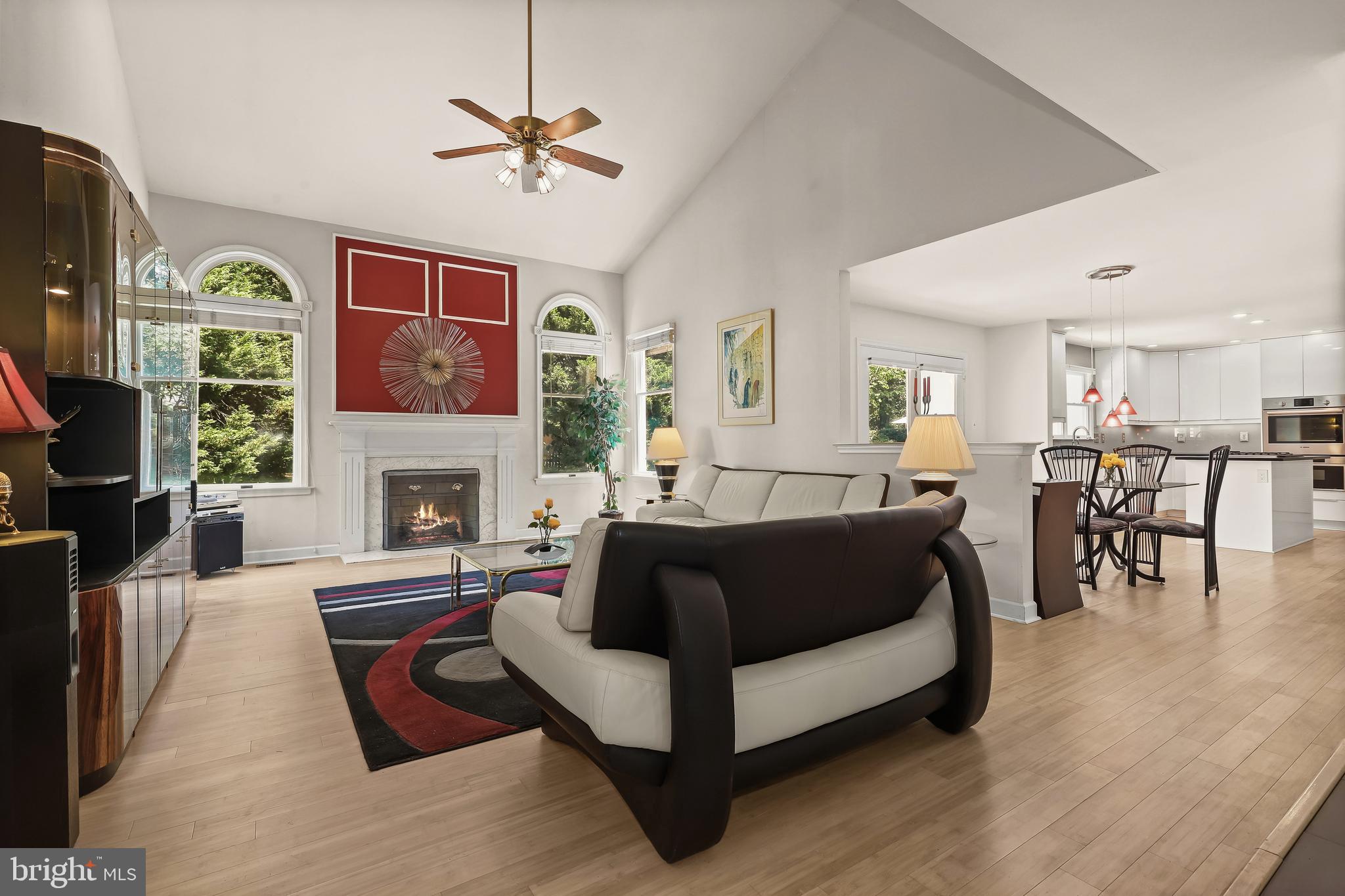 BURLEIGH MANOR - Residential