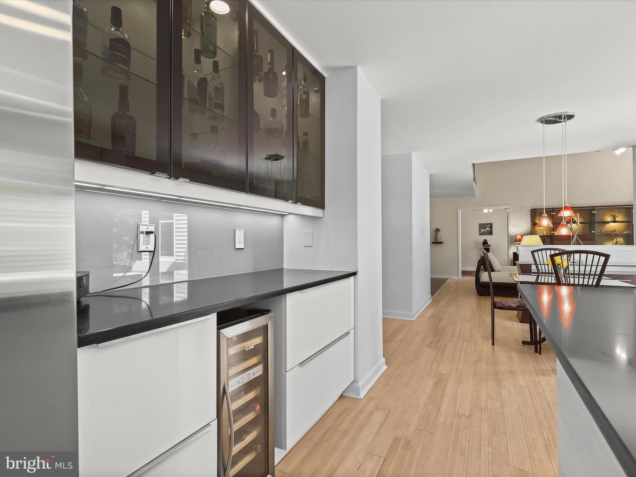 BURLEIGH MANOR - Residential